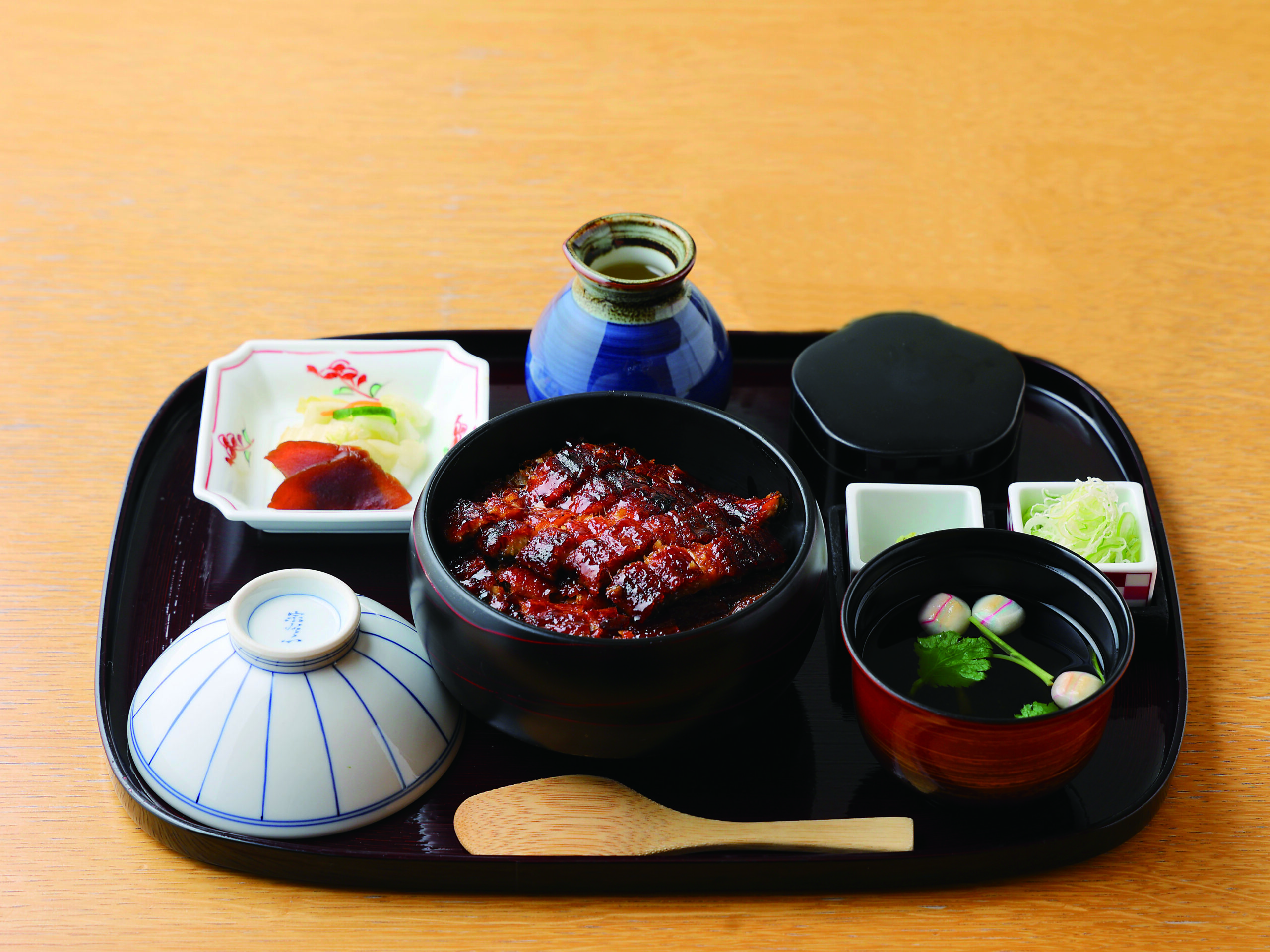 【公式】名古屋めし食堂 丸八 伏見別邸